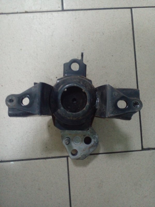 Подушка двигателя Toyota Probox NCP50 2NZFE 2002