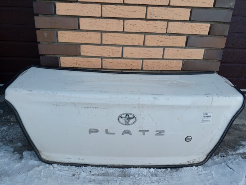 Крышка багажника Toyota Platz SCP11 1SZFE 1999 задняя