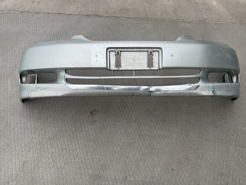 Бампер передний TOYOTA MARK II 2001-2004 GX110 1GFE контрактная