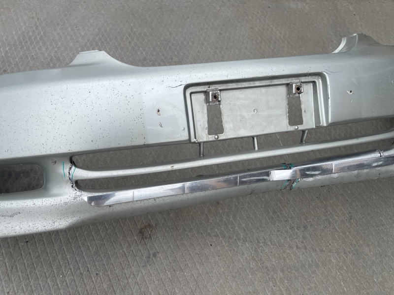 Бампер передний TOYOTA MARK II GX110 1GFE