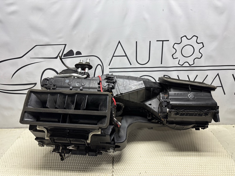 Запчасть отопитель в сборе (печка) Audi A6 C7 2015 4G1820005J контрактная Отопитель в сборе (печка) Audi A6 C7 2015 4G1820005J контрактная