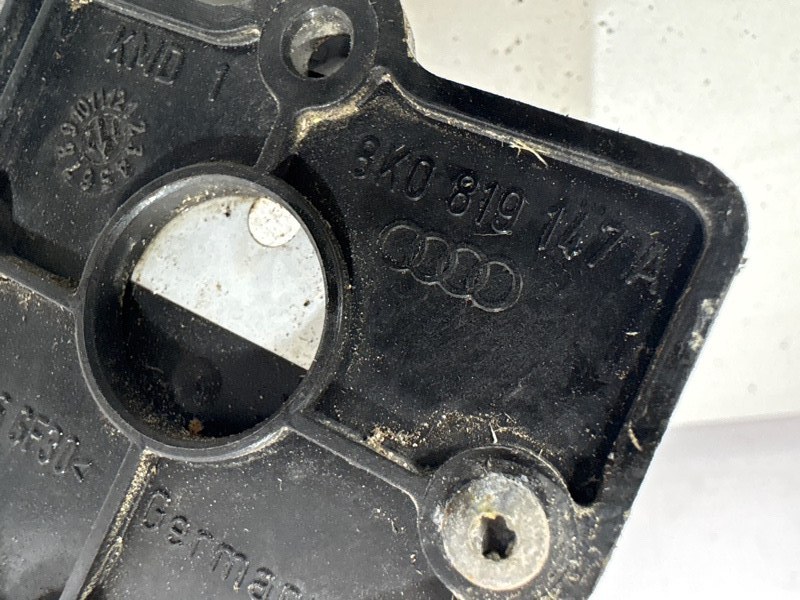 Патрубки системы охлаждения A4 B8 2012 CJC 2.0 tdi Патрубки системы охлаждения A4 B8 2012 CJC 2.0 tdi