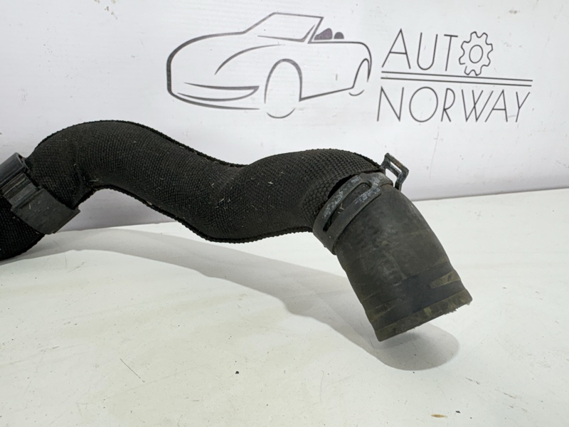 Патрубок системы охлаждения AUDI A4 B8 CJC 2.0 tdi Патрубок системы охлаждения AUDI A4 B8 CJC 2.0 tdi