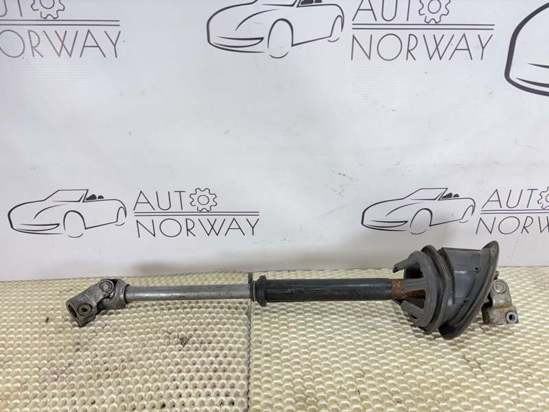 Рулевой карданчик A4 B8 2011 Рулевой карданчик A4 B8 2011