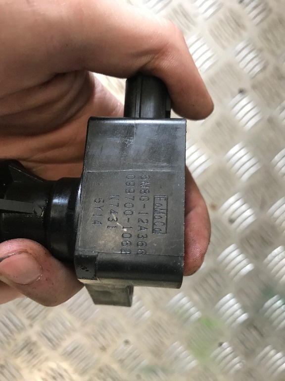 Катушка зажигания 3 2003 BK