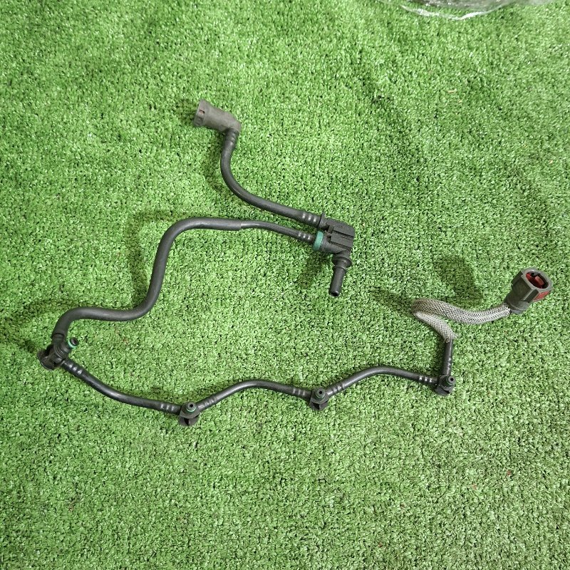 Трубка обратки форсунок Renault Megane 1.9 дизель Б/У