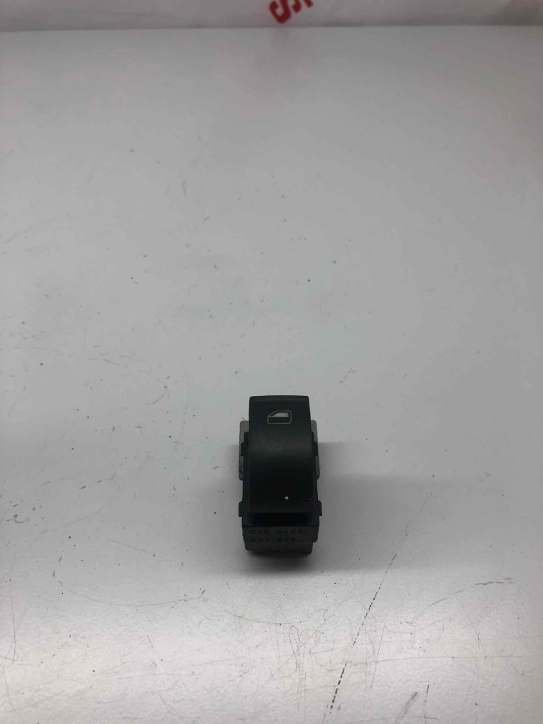 Кнопка стеклоподъемника Audi A6 2003 C5 4B0959855A контрактная