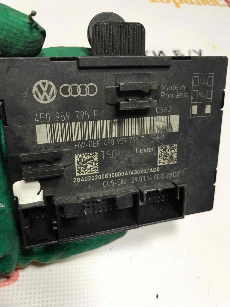 Блок управления двери задней левой Audi A6 2008 C6 4F0959795P контрактная