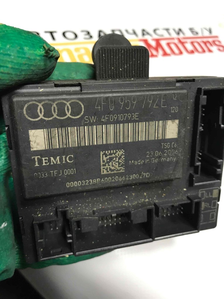 Блок управления двери задней правой Audi A6 2007 C6 4F0959792 E контрактная