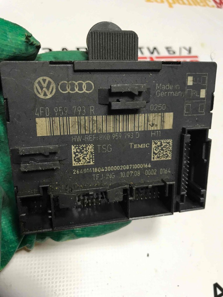 Блок управления двери передней левой Audi A6 2011 C6 4F0959793R контрактная