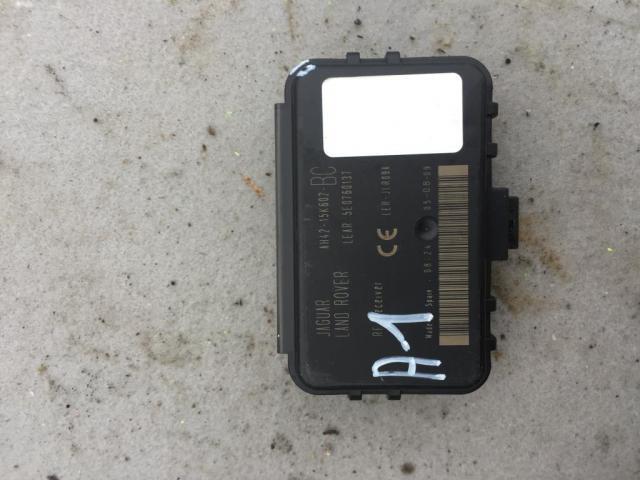 Запчасть блок управления центральным замком Land Rover Range Rover Sport 2011 L320 AH42-15K602-BC контрактная Блок управления центральным замком Land Rover Range Rover Sport 2011 L320 AH42-15K602-BC контрактная