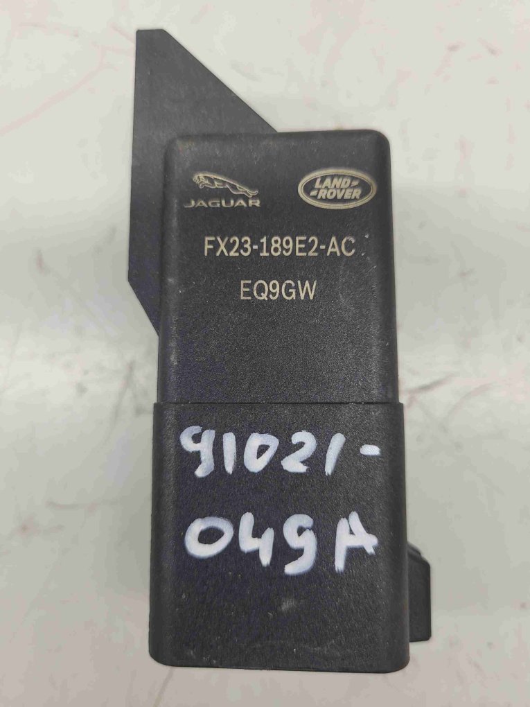 Реле накала свечей Land Rover Range Rover Sport 2015 L494 FX23-189E2-AC контрактная