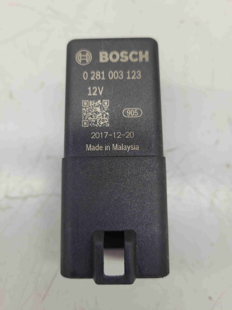 Реле накала свечей Land Rover Range Rover Sport L494