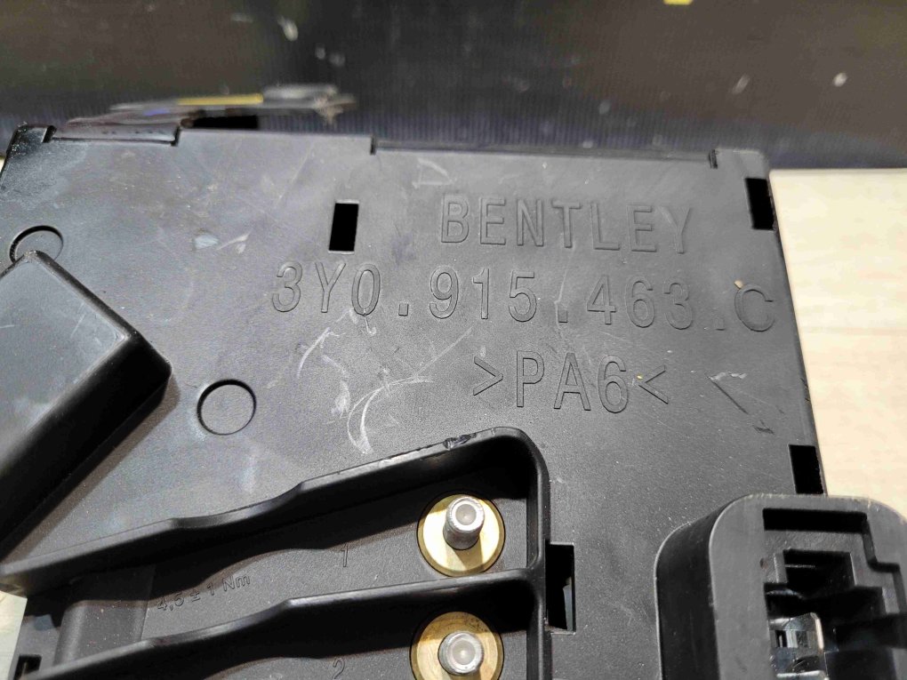 Блок предохранителей Bentley Continental GT 2