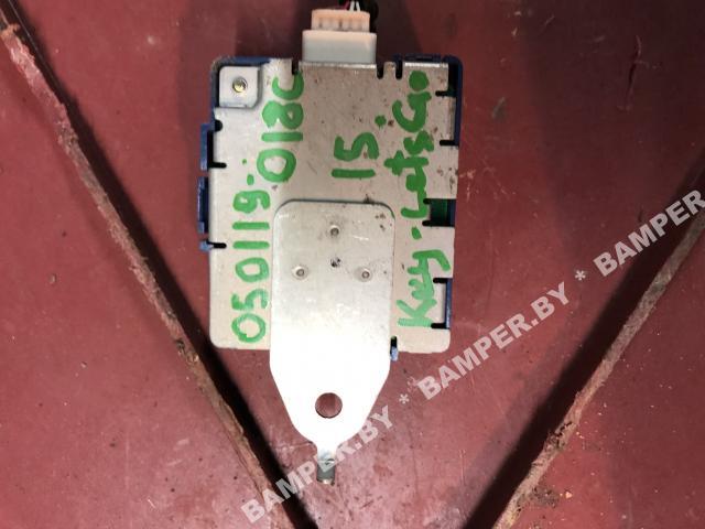 Блок управления (другие) Toyota RAV4 2007 89741-0E020 контрактная