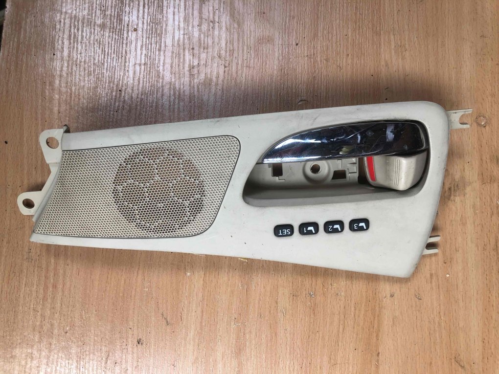 Запчасть ручка внутренняя передняя левая Lexus RX 2010 контрактная Ручка внутренняя передняя левая Lexus RX 2010 контрактная