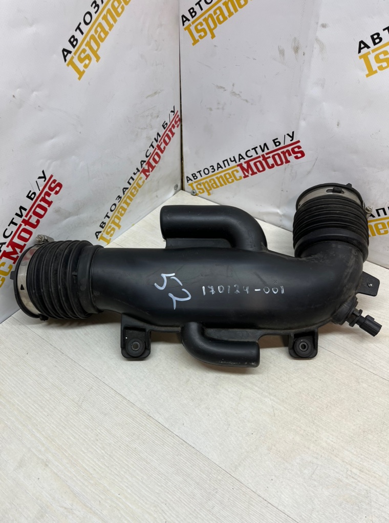 Патрубок воздушного фильтра JEEP Wrangler 2020 JL 2.0 68409874ab контрактная