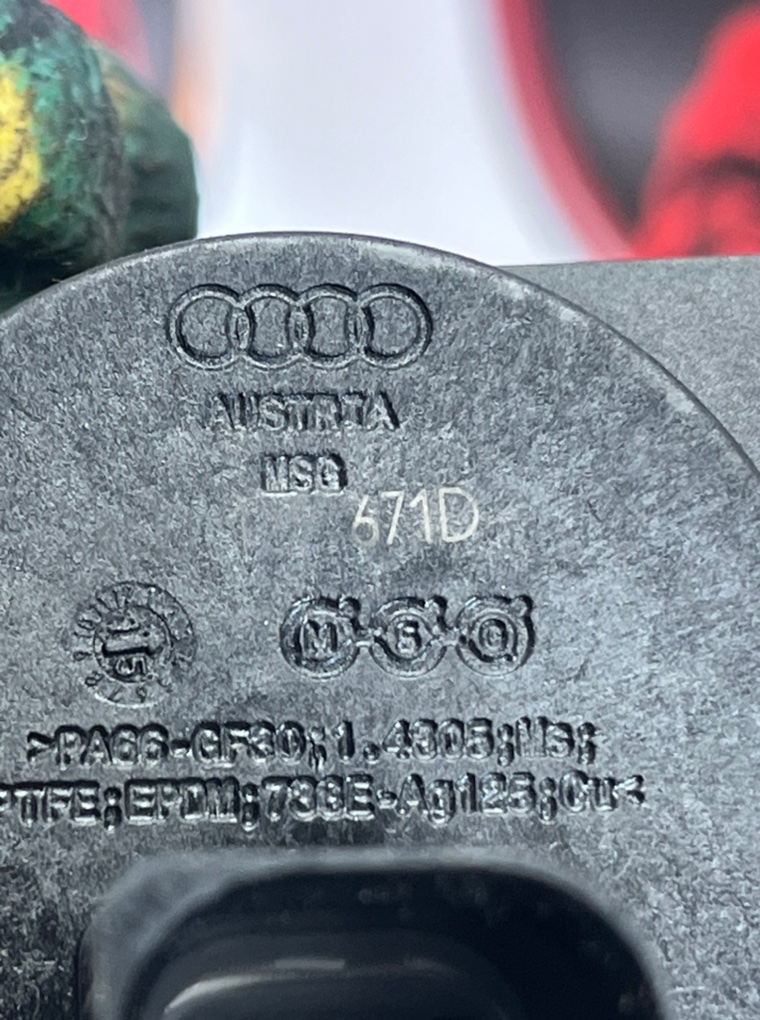 Клапан электромагнитный Q7 2016 4M CRT