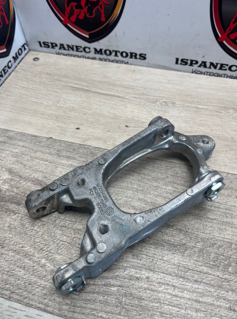Кронштейн генератора JEEP Wrangler JL 2.0
