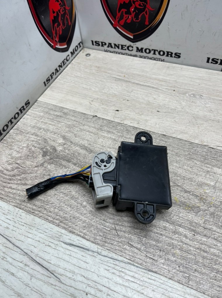 Блок управления топливным насосом Stinger 2021 CK 3.3T Блок управления топливным насосом Stinger 2021 CK 3.3T