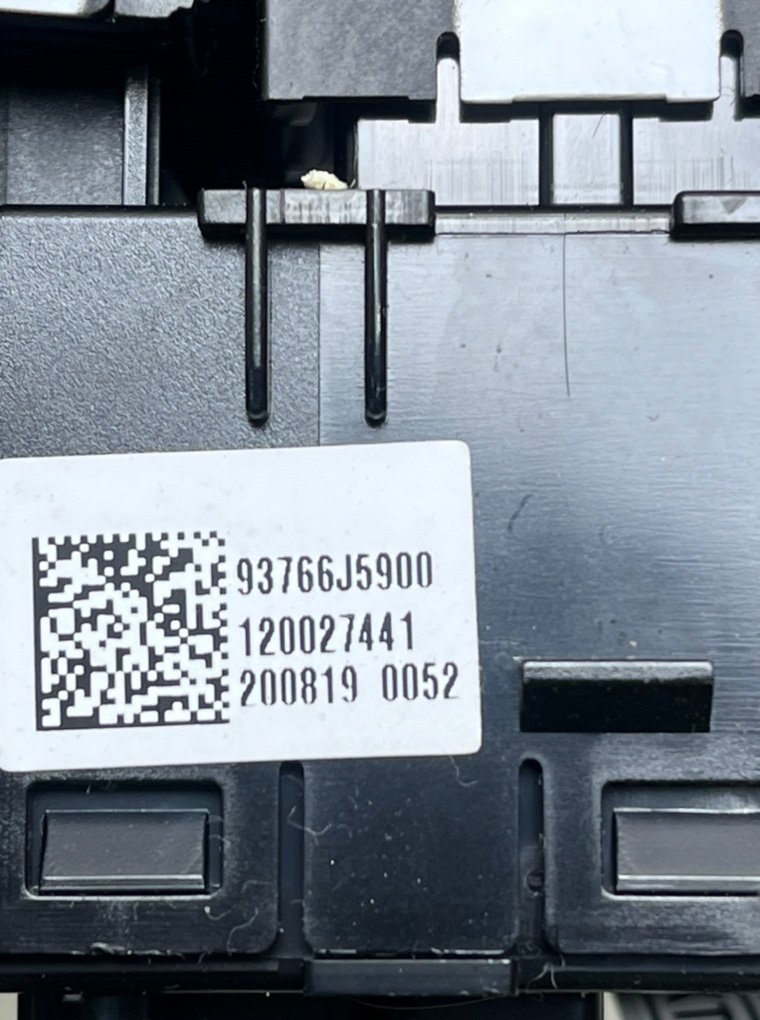 Блок кнопок Stinger 2021 CK 3.3T Блок кнопок Stinger 2021 CK 3.3T