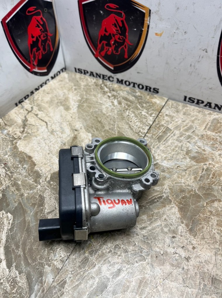 Заслонка дроссельная Volkswagen Tiguan 2021 AD1 1.5 04e133062t контрактная