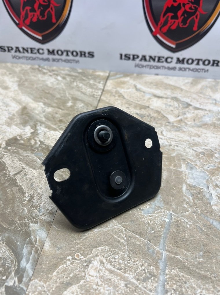 Петля замка капота Land Rover Range Rover Velar L560 2.0