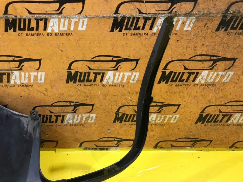 Юбка бампера задняя Macan 2013-2018 95b