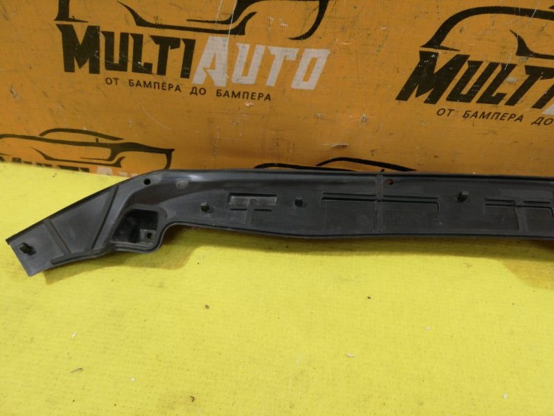 Пыльник замковой панели передний A5 2019- F5