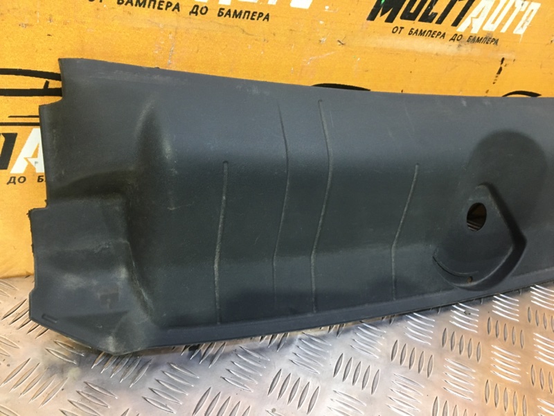 Накладка замковой панели передняя Audi A5 F5