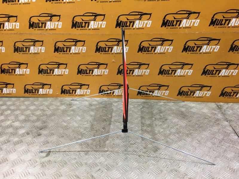 Знак аварийной остановки Audi A4 B8