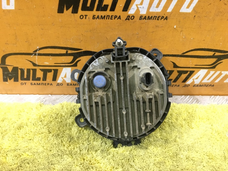 Фара противотуманная передняя правая Mini Cooper ClubMan F54