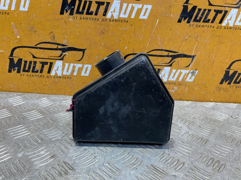 Воздуховод Acura MDX 2021- 4 17250-61A-A00 новая