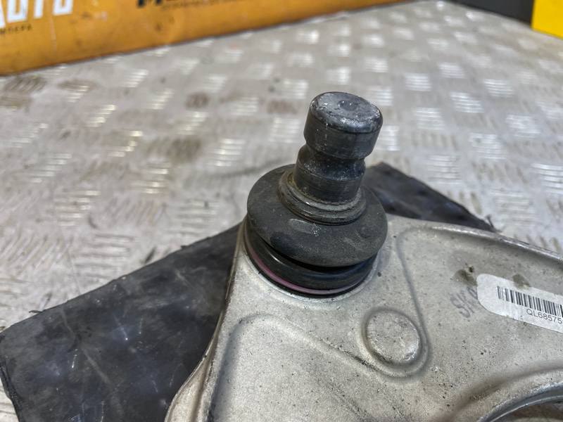 Рычаг передний правый 7 Series 2014 f01 N63В44 4.4l v-8 di