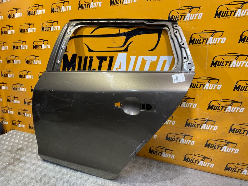 Дверь задняя левая Volvo V60 1