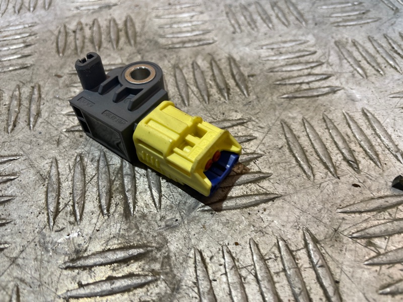 Датчик удара Sportage 2018- 4 2.4 GDi G4KJ