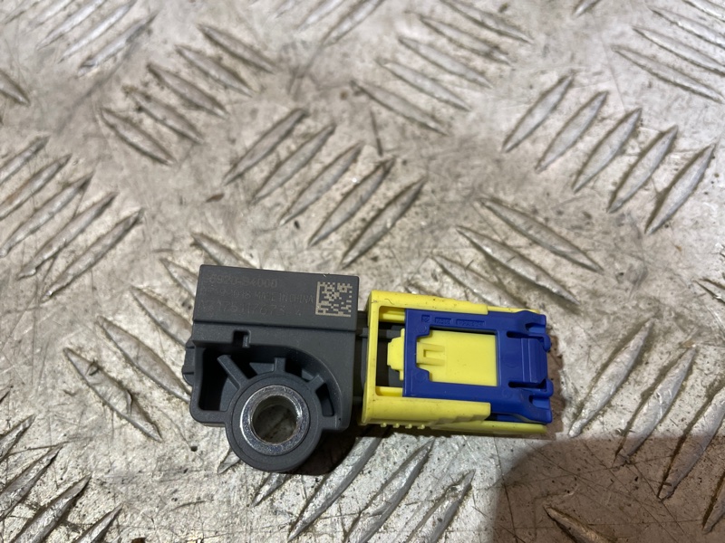 Датчик удара Sportage 2018- 4 2.4 GDi G4KJ