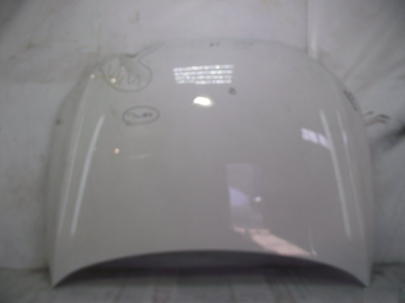 Капот Audi Q3 1 2011 Капот Audi Q3 1 2011