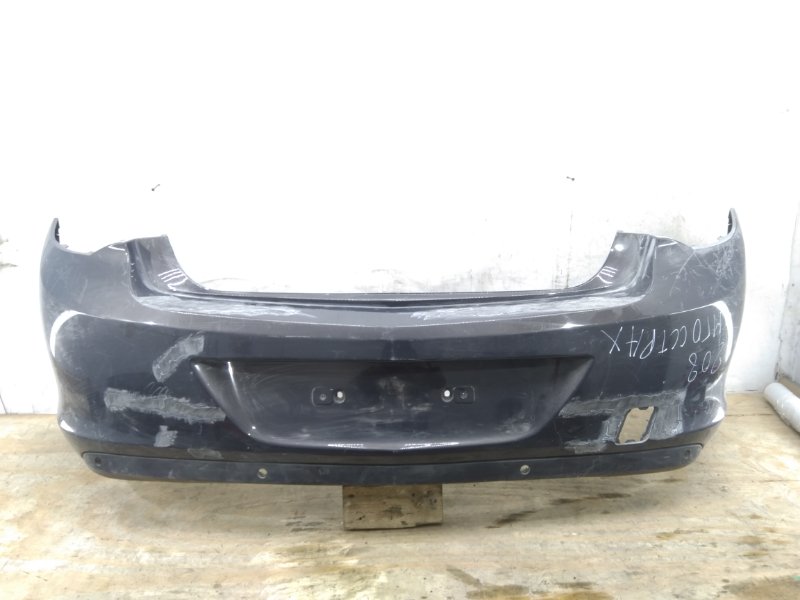 Бампер Opel Astra J 2010 задний Бампер Opel Astra J 2010 задний