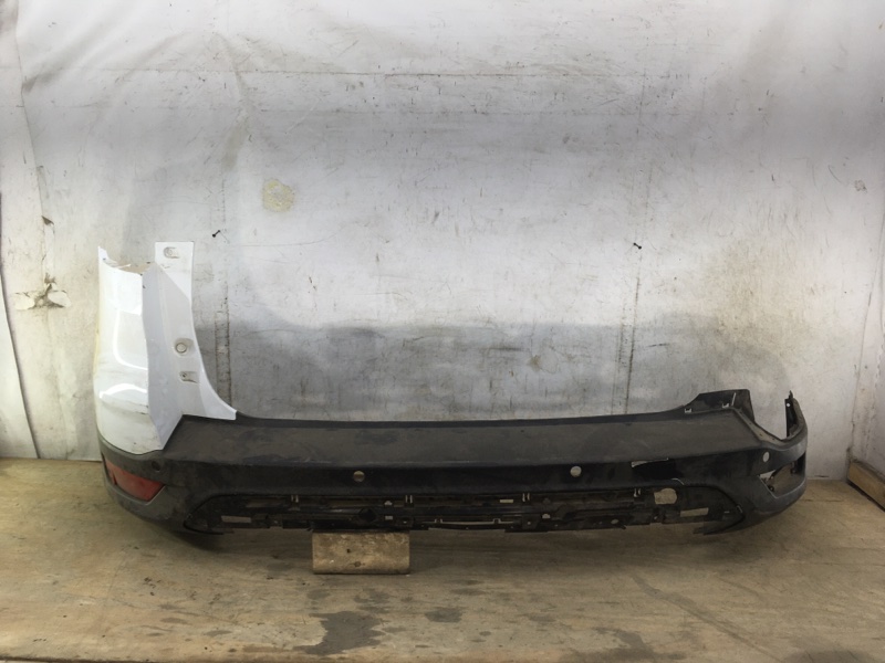 Бампер Ford Kuga 2 2012 задний Бампер Ford Kuga 2 2012 задний