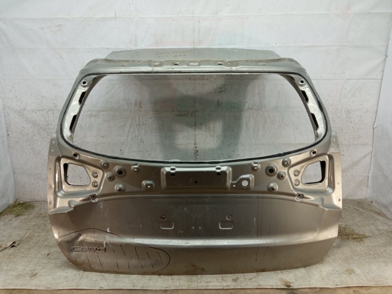 Крышка багажника Kia Ceed 2 2012 Крышка багажника Kia Ceed 2 2012