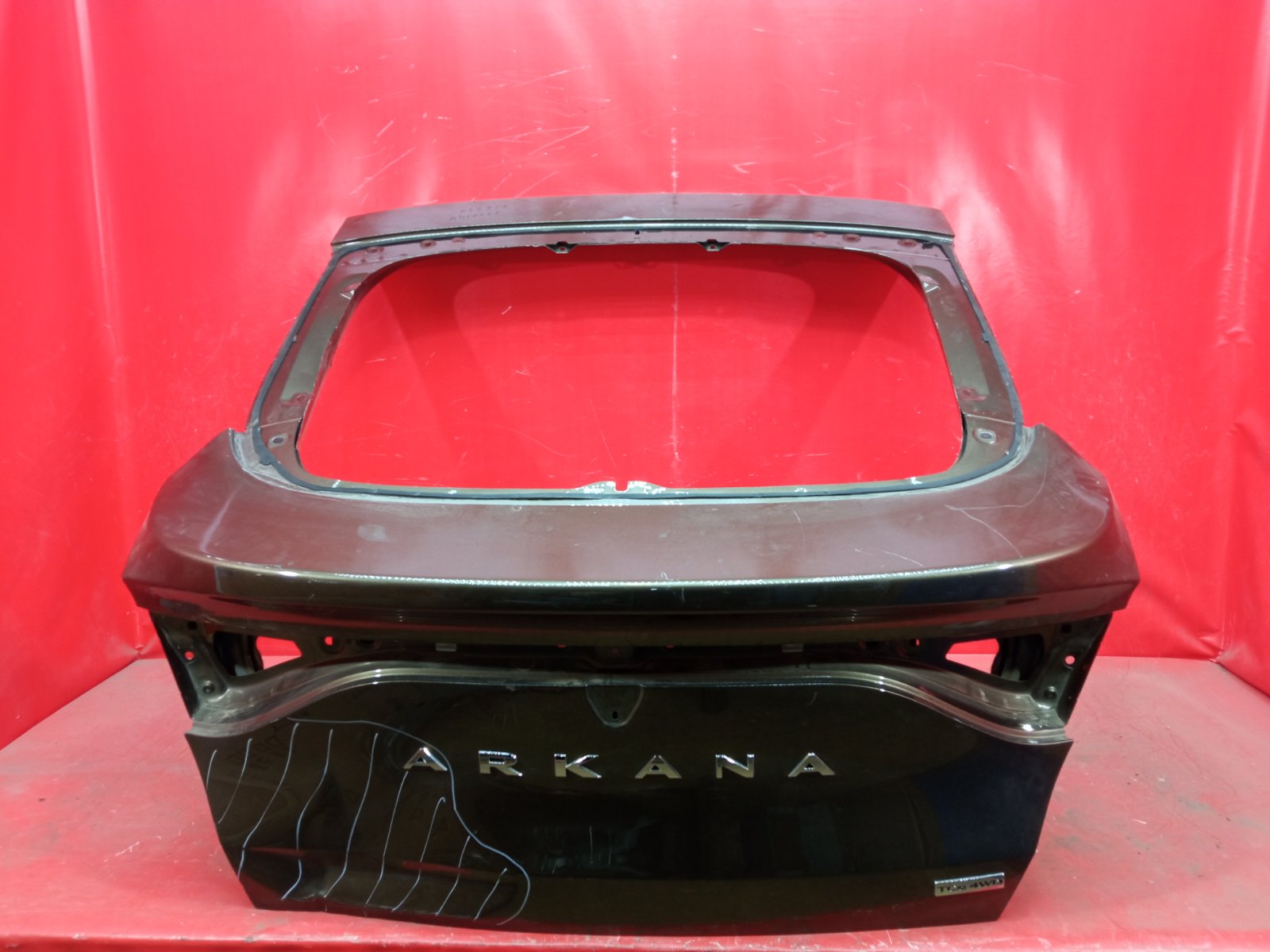 Крышка багажника Renault Arkana 1 2019