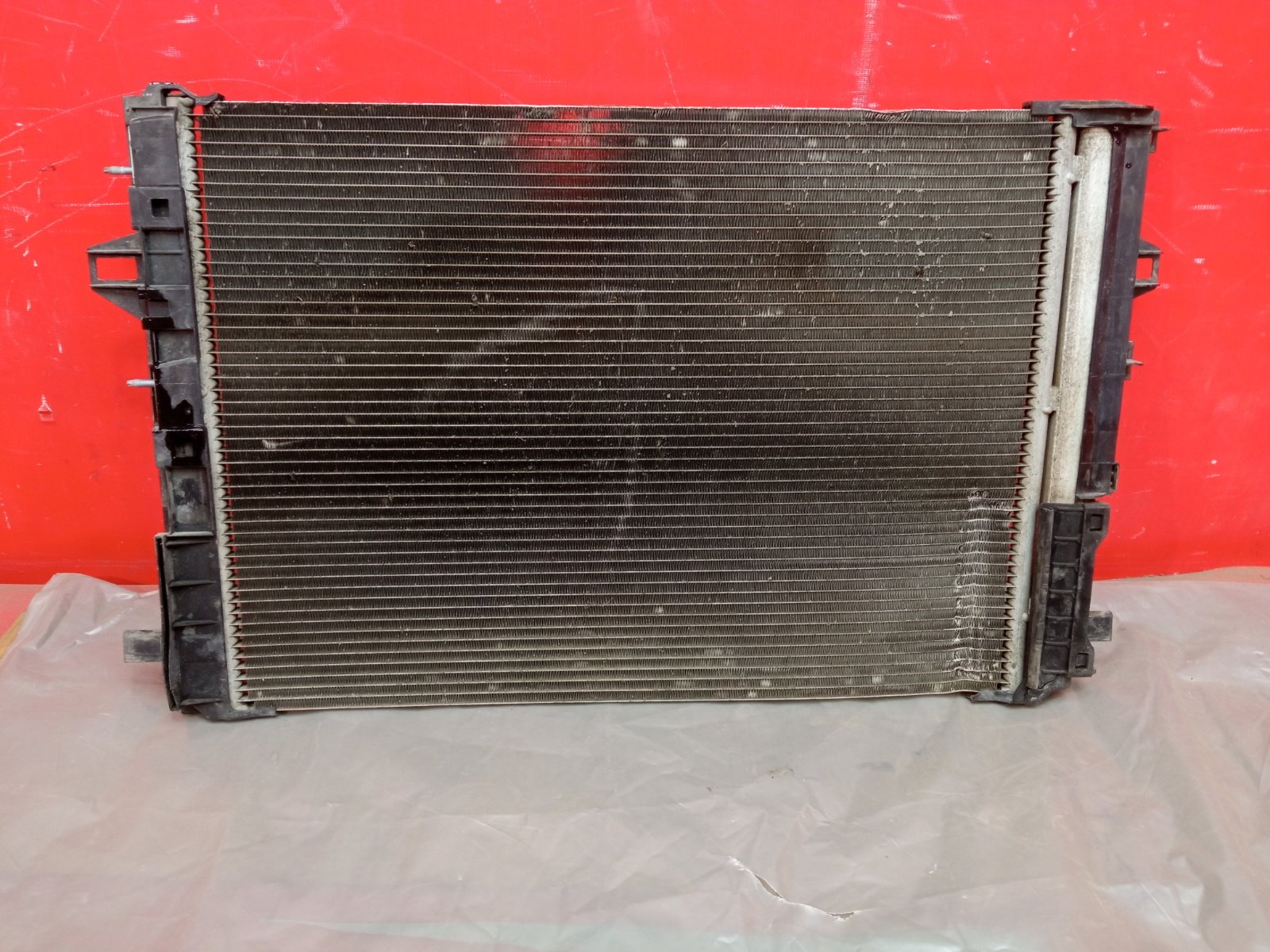 Радиатор кондиционера Mercedes Cla C117 2013