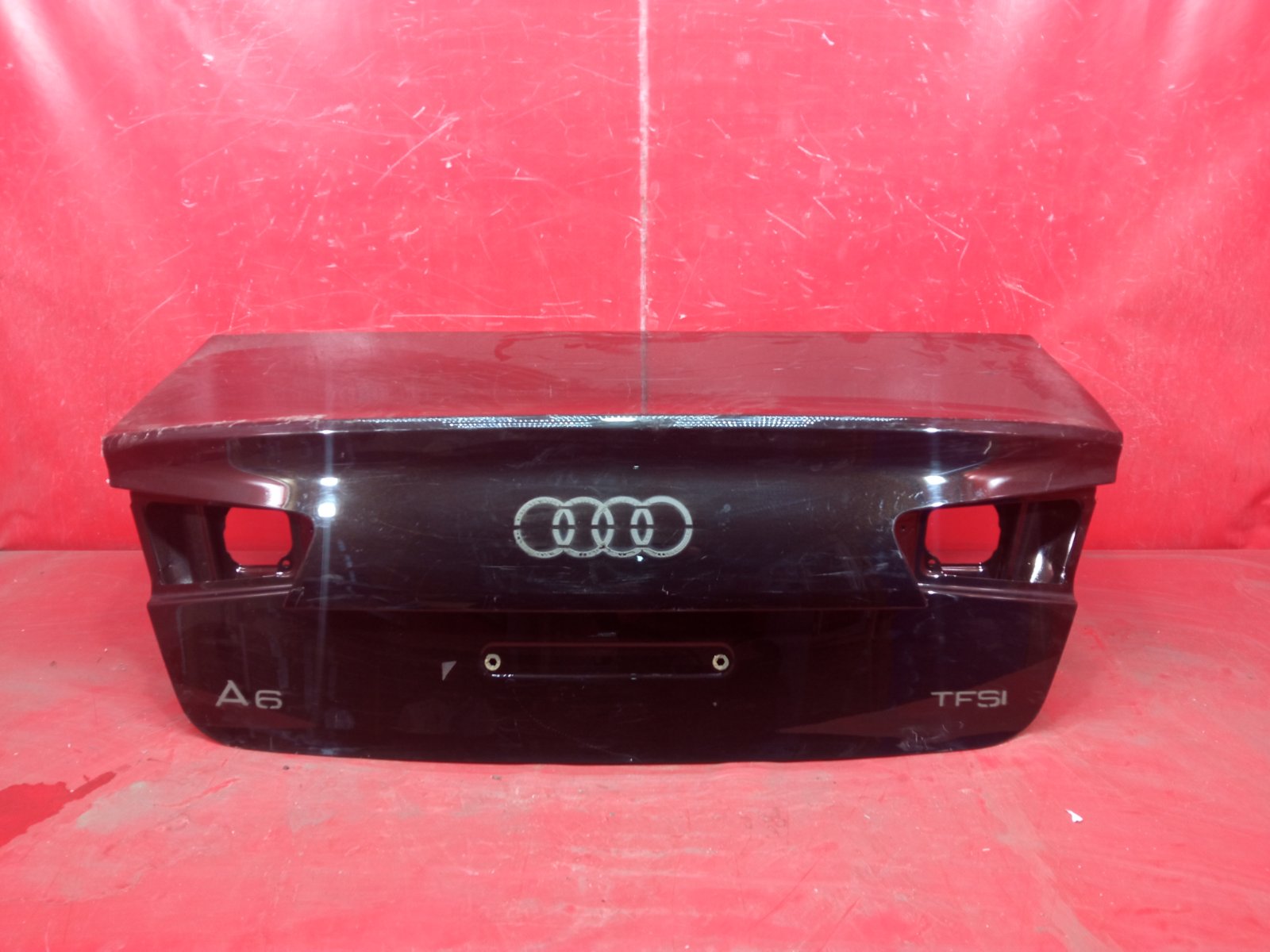 Крышка багажника Audi A6 C7 2011