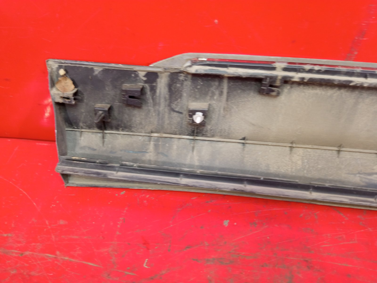 Накладка двери передняя правая TIGUAN 2016- 2