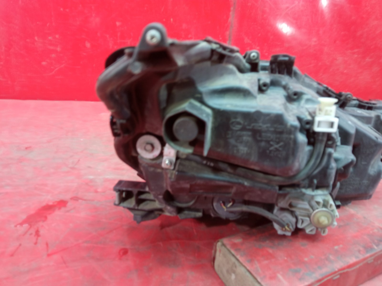 Фара LED передняя левая IS 2016-2020 3 Фара LED передняя левая IS 2016-2020 3