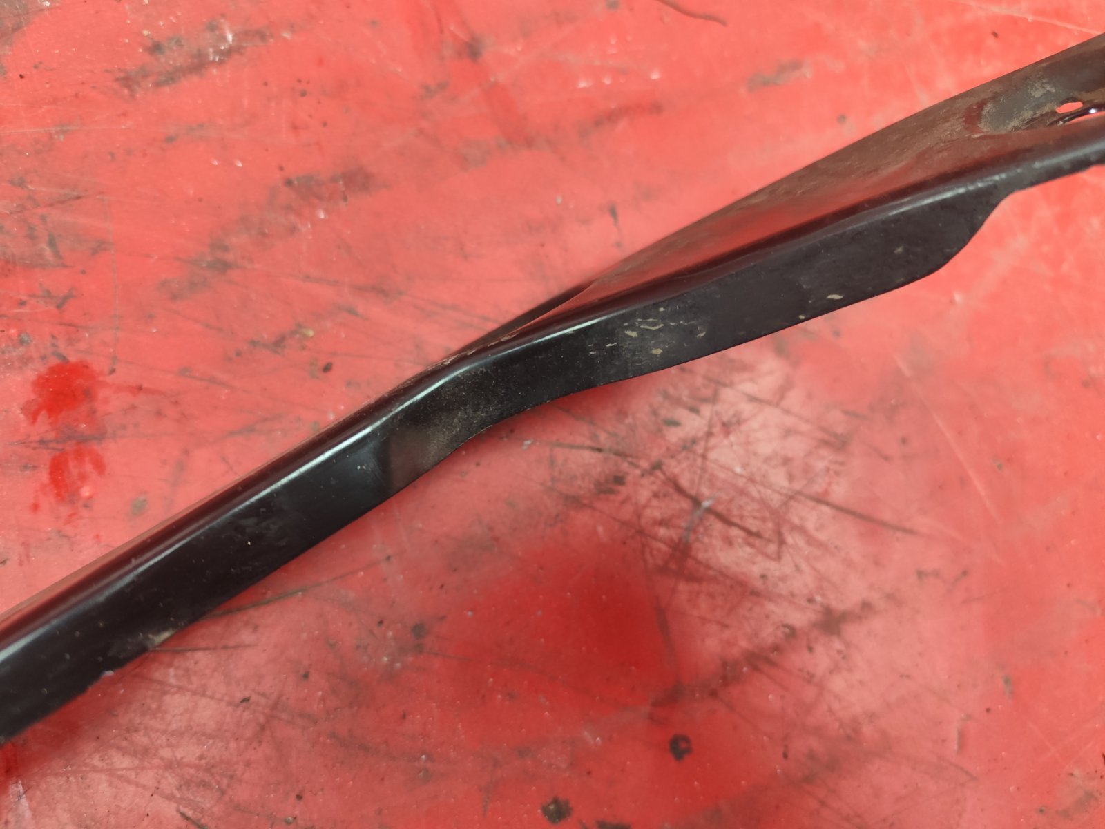 Кронштейн крепежный вспомогательный (разного назначения)