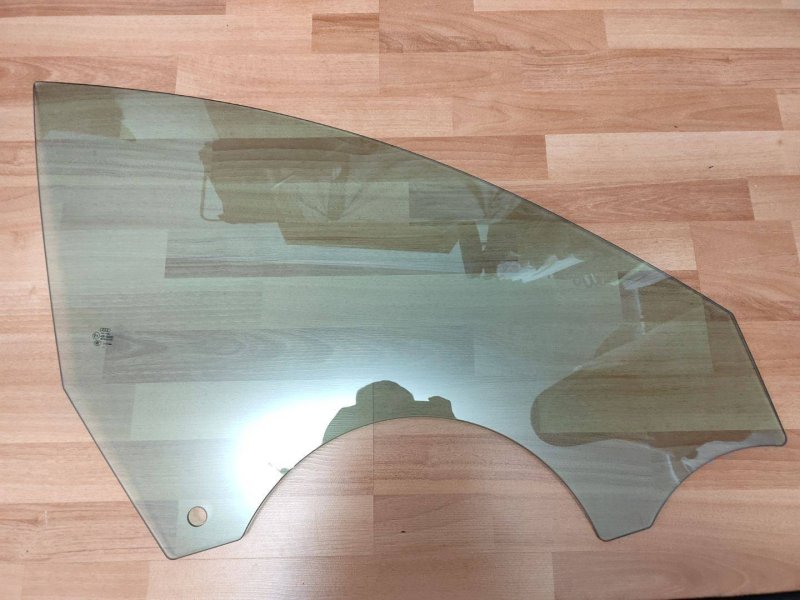 Стекло двери переднее правое Audi A7 2011 4G 3.0 4G8845202B Б/У