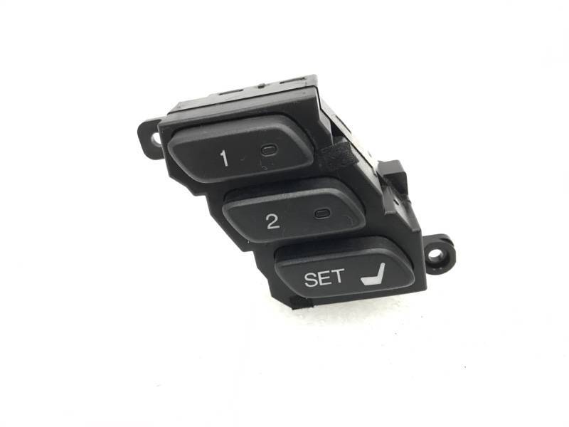 Кнопка памяти сиденья Honda Accord 2009 8 R20A3 35961TL0E01 Б/У