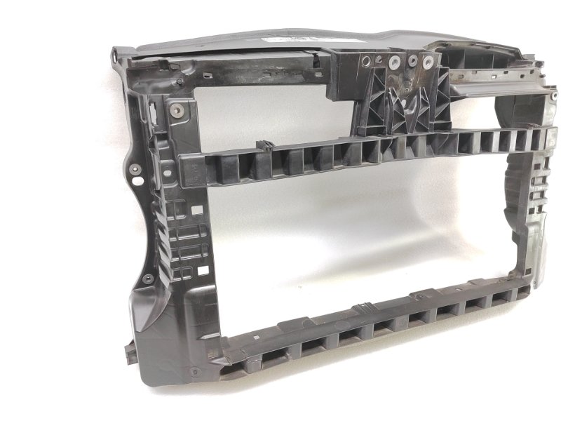 Передняя панель (телевизор) Golf 2012 6 1.4 CAXA